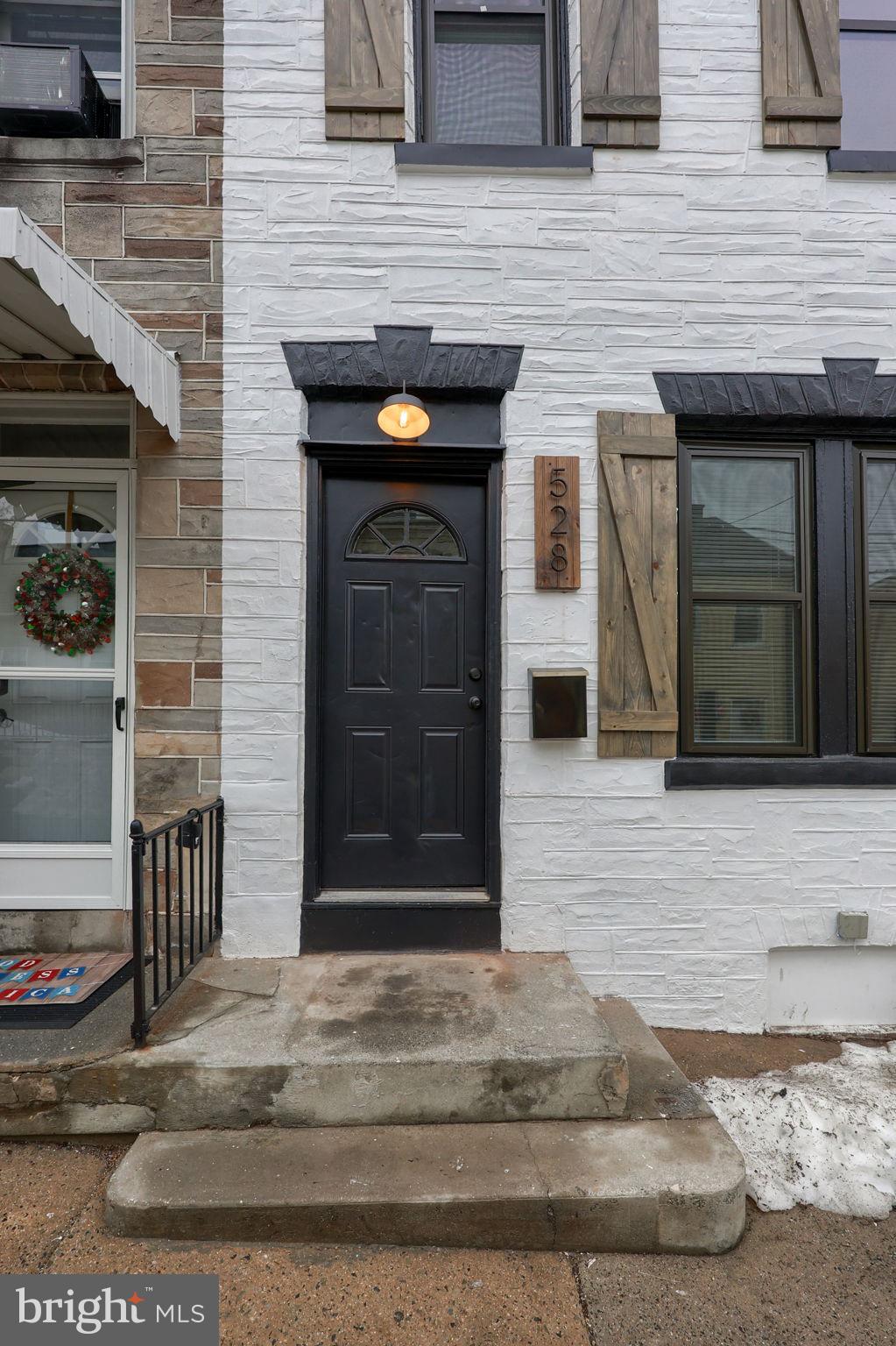 528 High Street Lancaster, PA 17603 - Photo 32 of 32 a view of entrance of the house