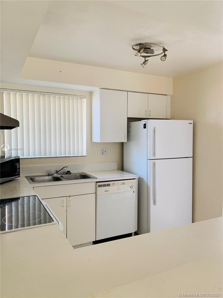 14915 Southwest 80th Street, Unit 218 Miami, FL 33193 - Photo 4 of 36