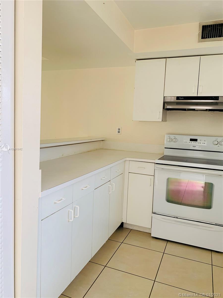 14915 Southwest 80th Street, Unit 218 Miami, FL 33193 - Photo 7 of 36