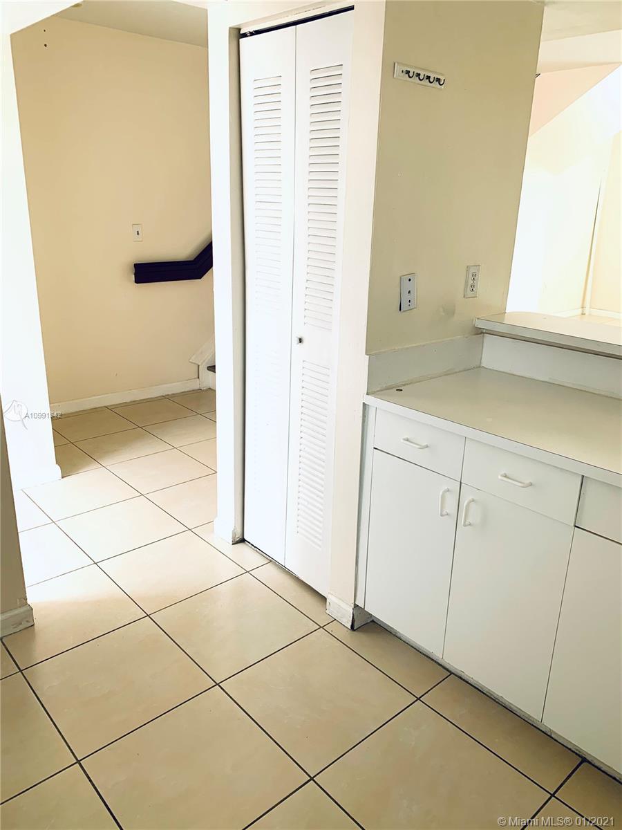 14915 Southwest 80th Street, Unit 218 Miami, FL 33193 - Photo 8 of 36