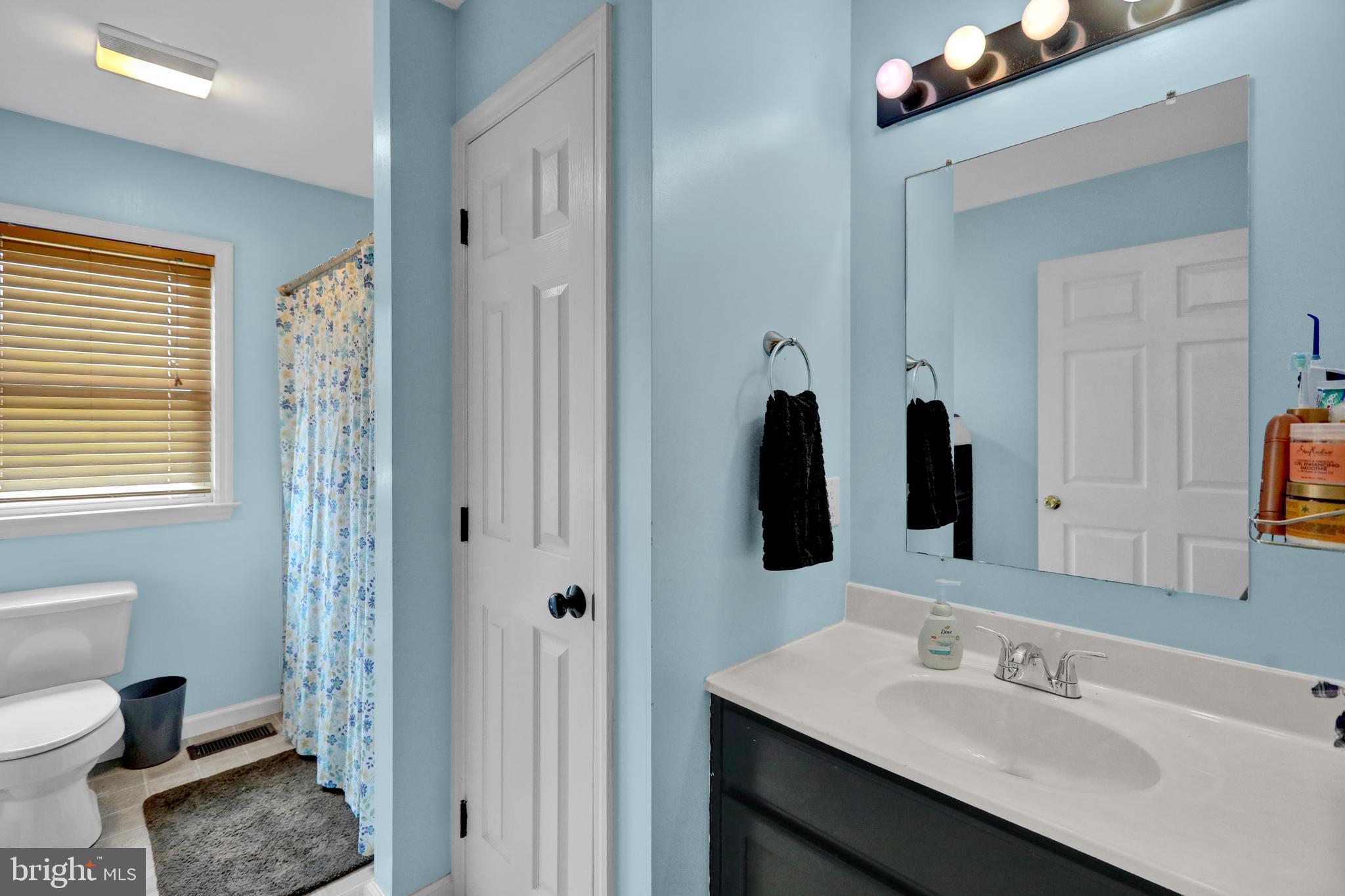 77 Miller Road Bernville, PA 19506 - Photo 13 of 39 Guest Full Bath