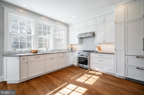 $2,295,000 | 28 West Irving Street, Chevy Chase, MD 20815