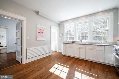 $2,495,000 | 28 West Irving Street, Chevy Chase, MD 20815