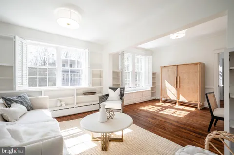 $2,495,000 | 28 West Irving Street, Chevy Chase, MD 20815