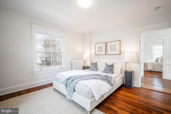 $2,295,000 | 28 West Irving Street, Chevy Chase, MD 20815