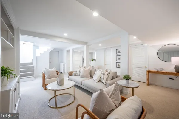 $2,295,000 | 28 West Irving Street, Chevy Chase, MD 20815