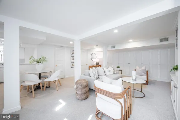 $2,295,000 | 28 West Irving Street, Chevy Chase, MD 20815