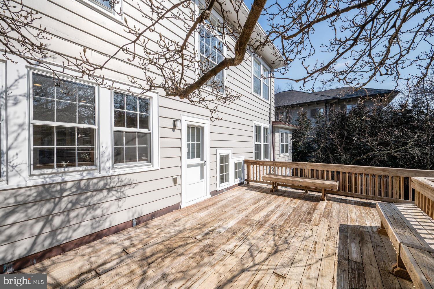 28 West Irving Street Chevy Chase, MD 20815 - Photo 9 of 53