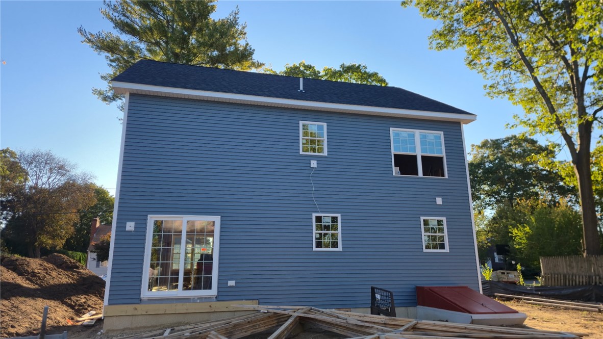 123 Edman Street Warwick, RI 02886 - Photo 3 of 8
