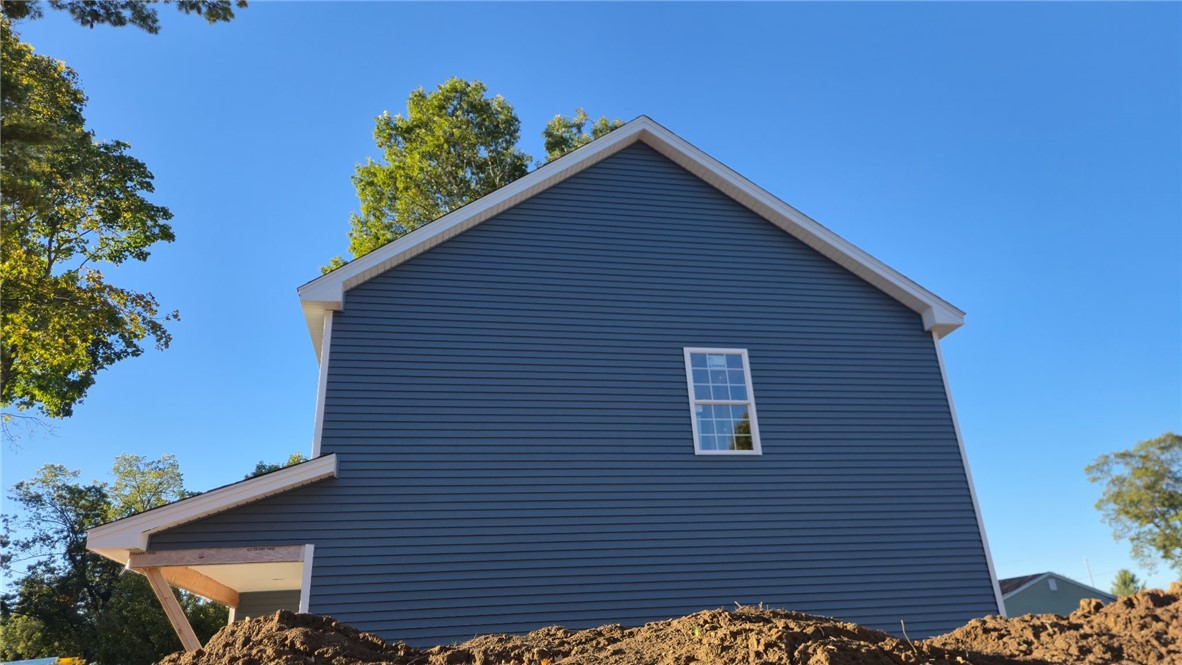 123 Edman Street Warwick, RI 02886 - Photo 4 of 8