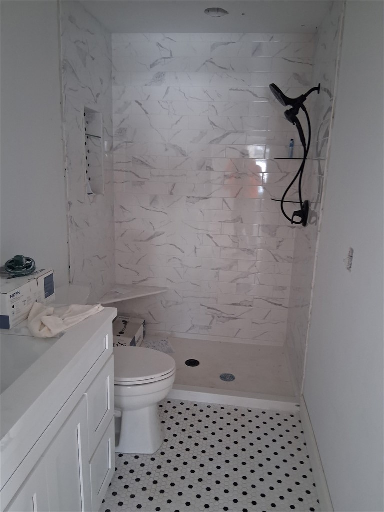 123 Edman Street Warwick, RI 02886 - Photo 7 of 8