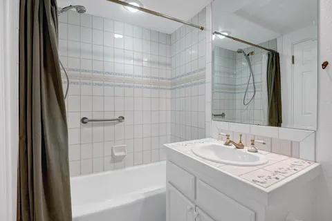 $699,000 | 53660 Avenida Juarez, La Quinta, CA 92253