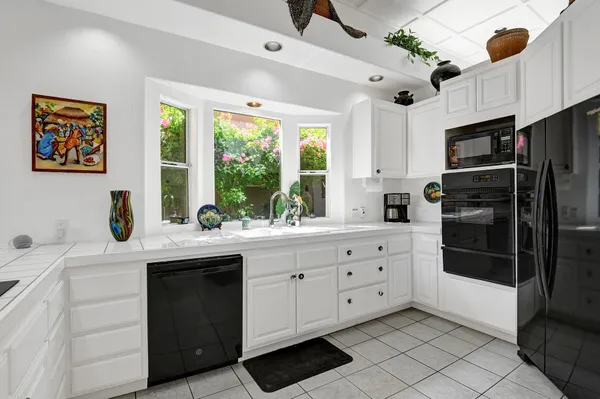 $699,000 | 53660 Avenida Juarez, La Quinta, CA 92253