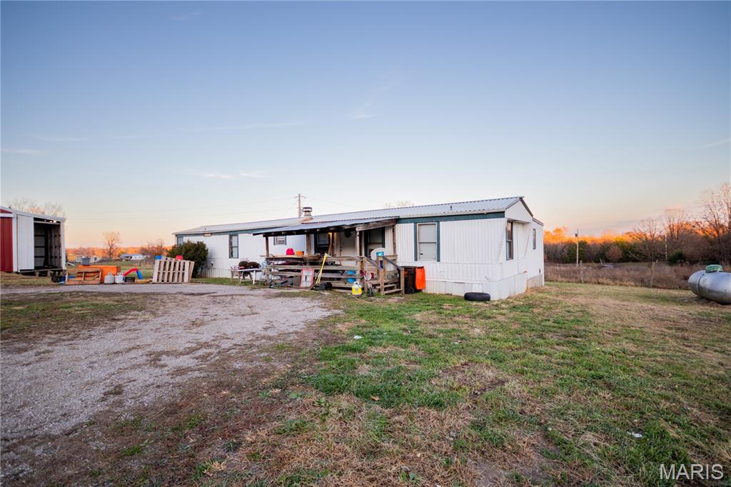 21764 Rice Drive Lebanon, MO 65536 - Photo 4 of 23