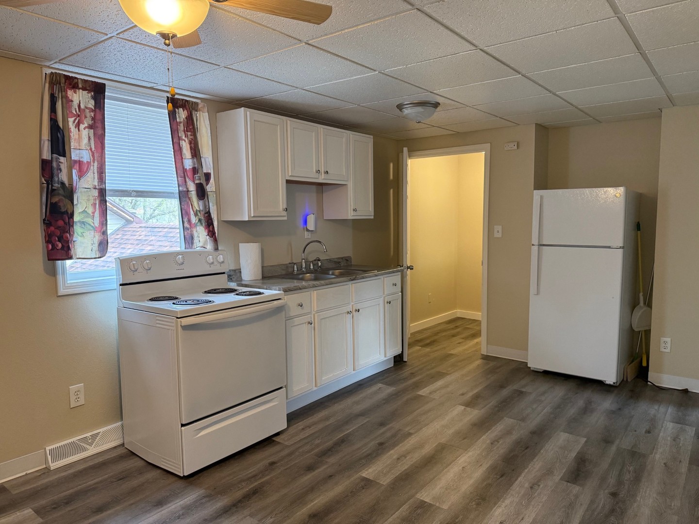 825 North Spalding Street, Unit 2 Spring Valley, IL 61362 - Photo 2 of 7