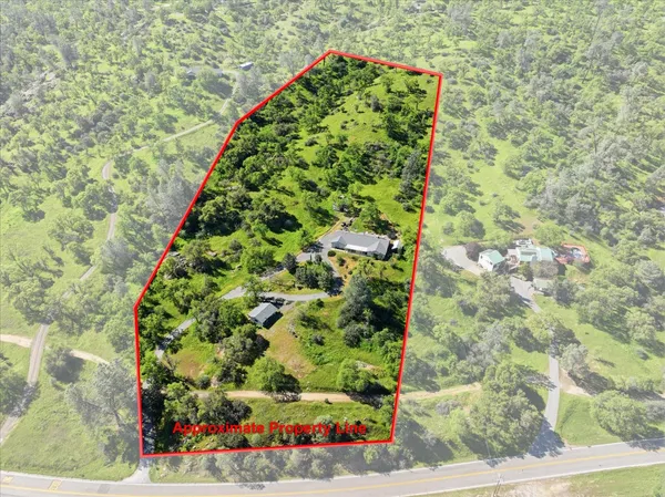 $489,000 | 31749 Road 400, Coarsegold, CA 93614