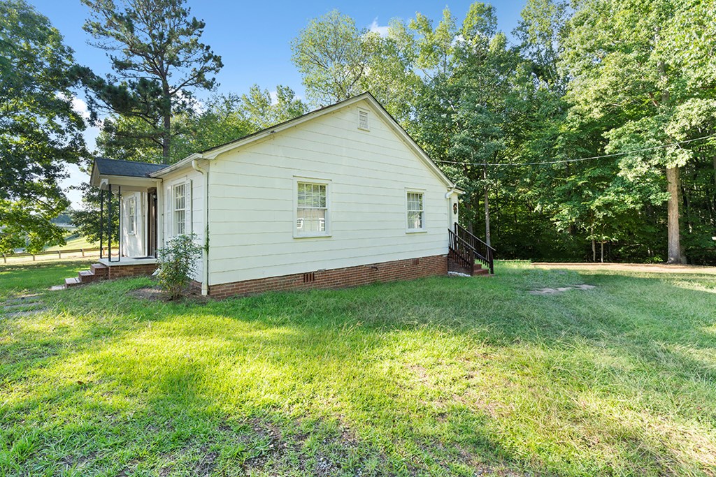 1154 Power House Road Ware Shoals, SC 29692 - Photo 13 of 13