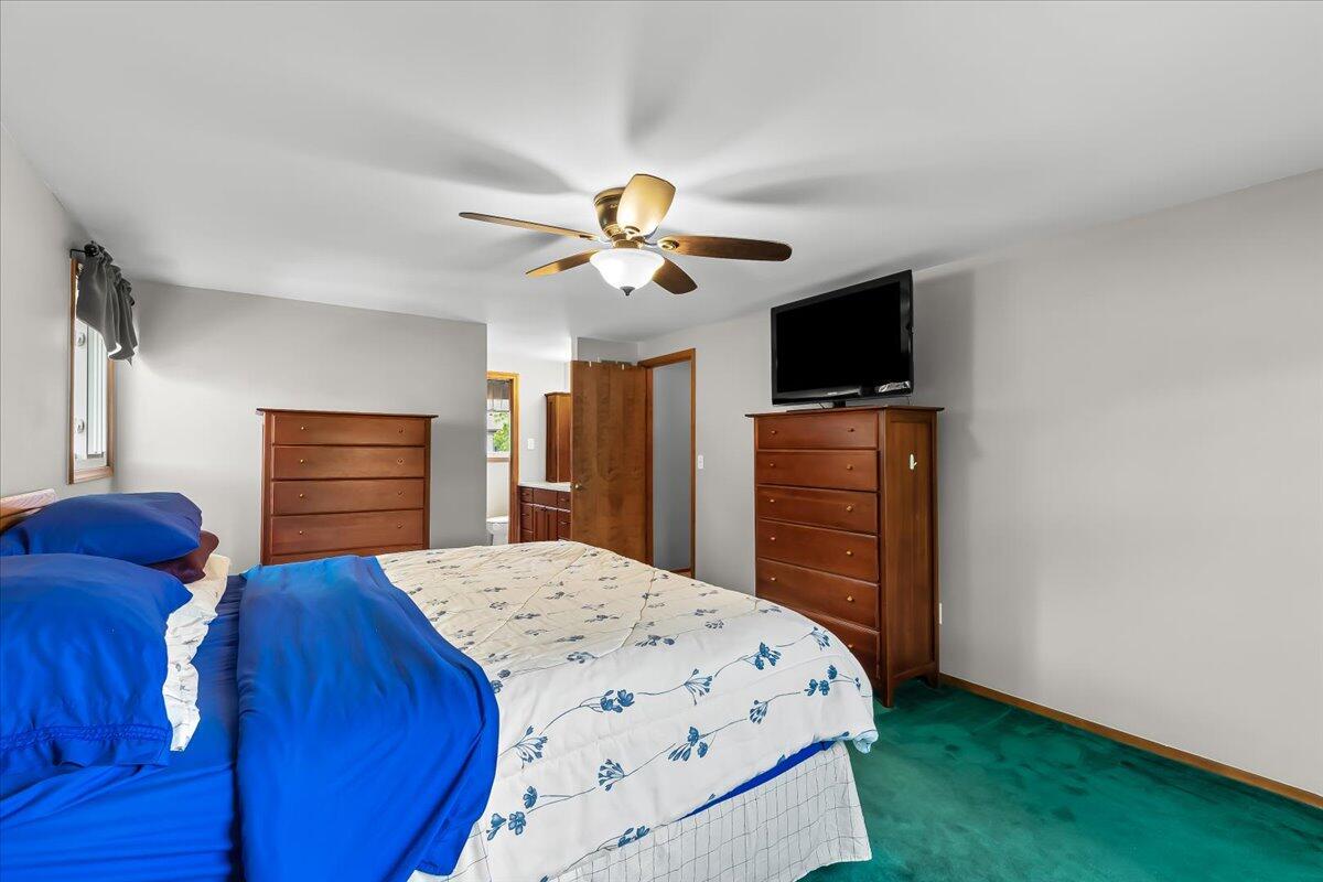 45951 Hanford Road Canton, MI 48187 - Photo 23 of 41 27-27