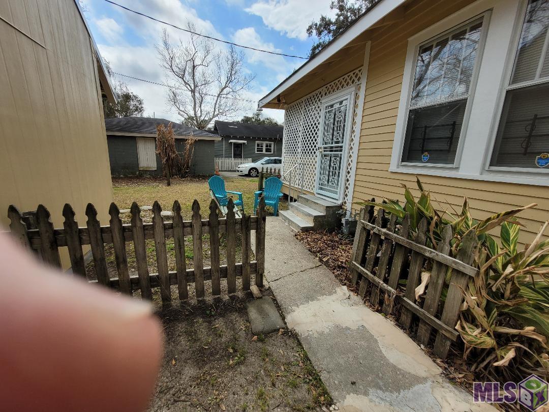 133 St Rose Avenue Baton Rouge, LA 70806 - Photo 3 of 16