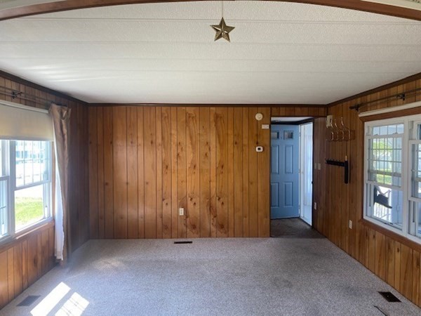 13 Puritan Road Taunton, MA 02780 - Photo 16 of 30 Gallery Image 16