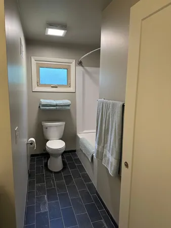 $3,250 | 7419 North Boyd Way, Fox Point, WI 53217