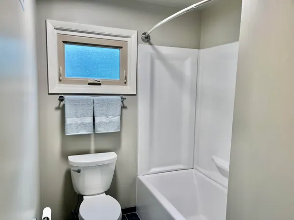 $3,250 | 7419 North Boyd Way, Fox Point, WI 53217