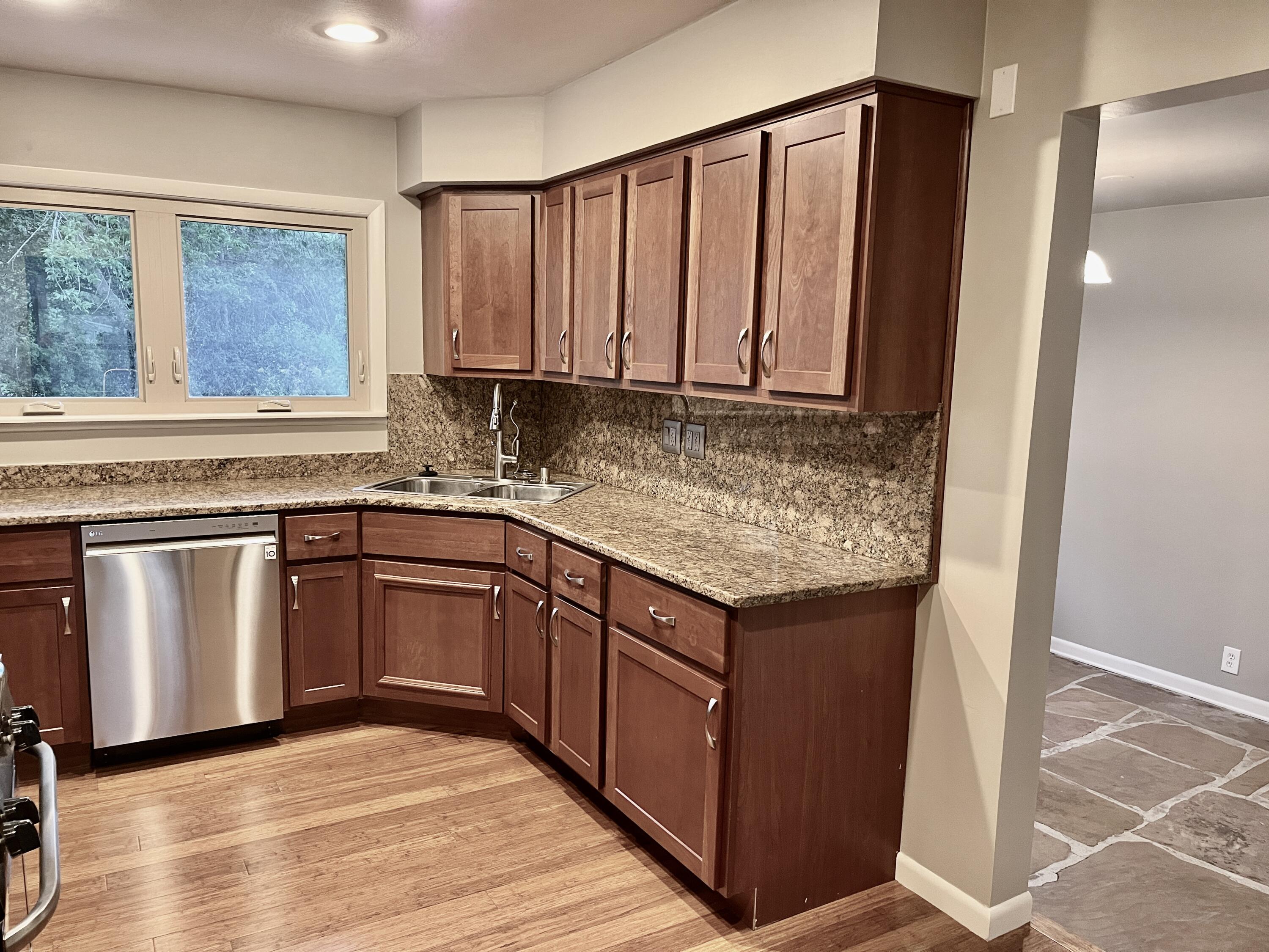 7419 North Boyd Way Fox Point, WI 53217 - Photo 7 of 21 boyd7