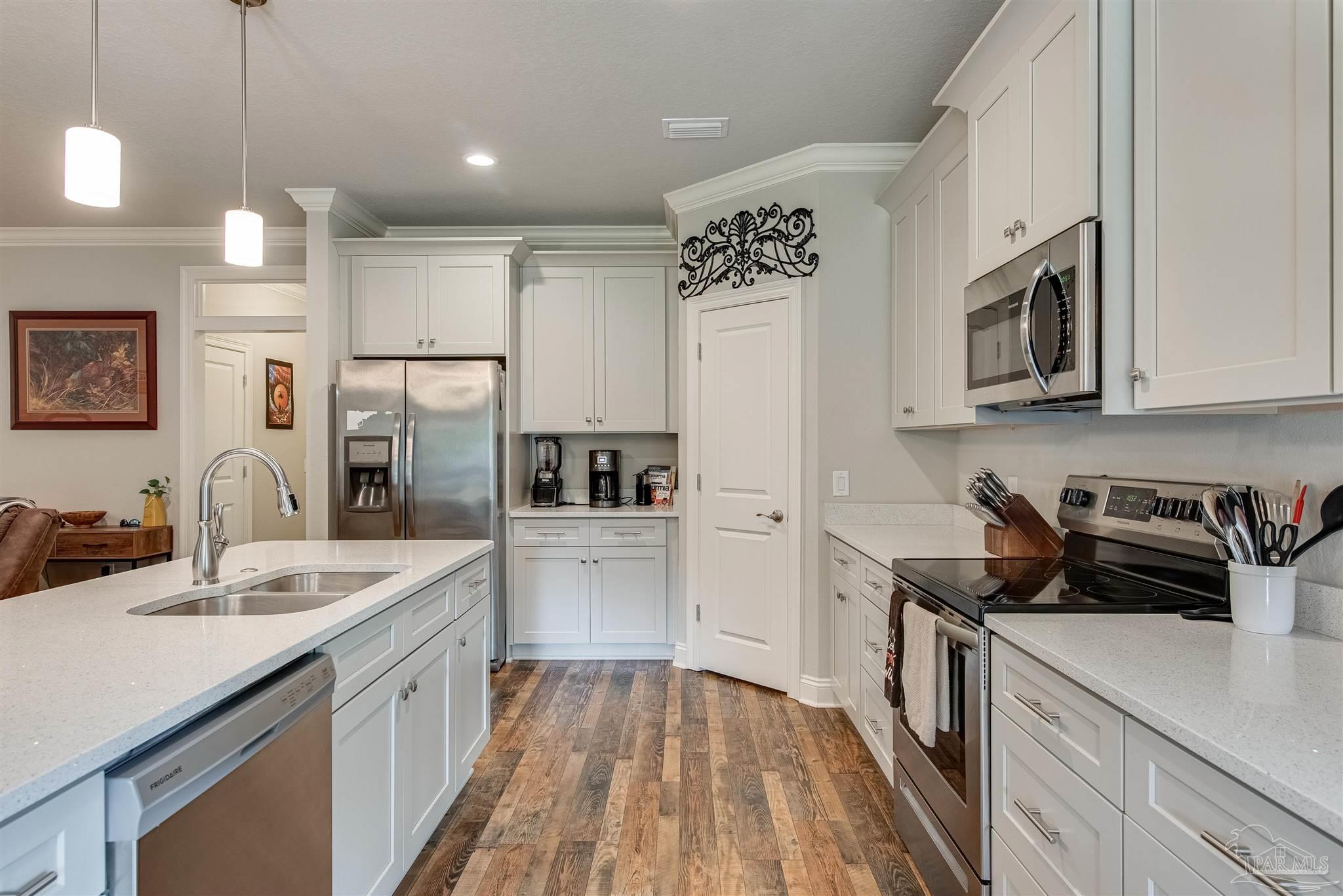 9213 Ridge Road Navarre, FL 32566 - Photo 14 of 33 Gallery Image 14