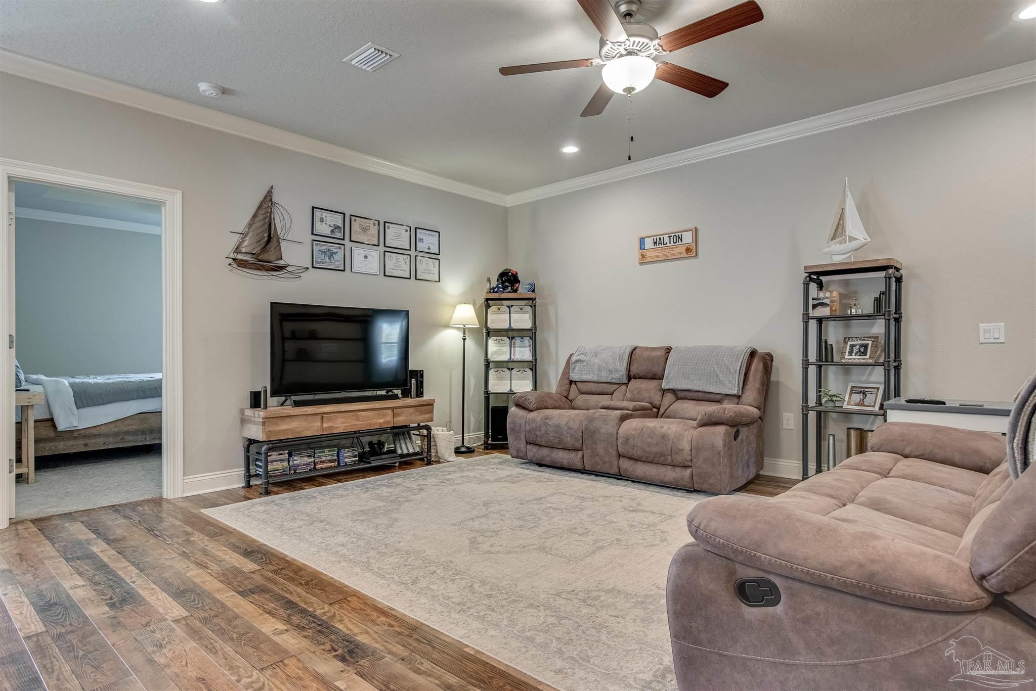 9213 Ridge Road Navarre, FL 32566 - Photo 9 of 33 Gallery Image 9