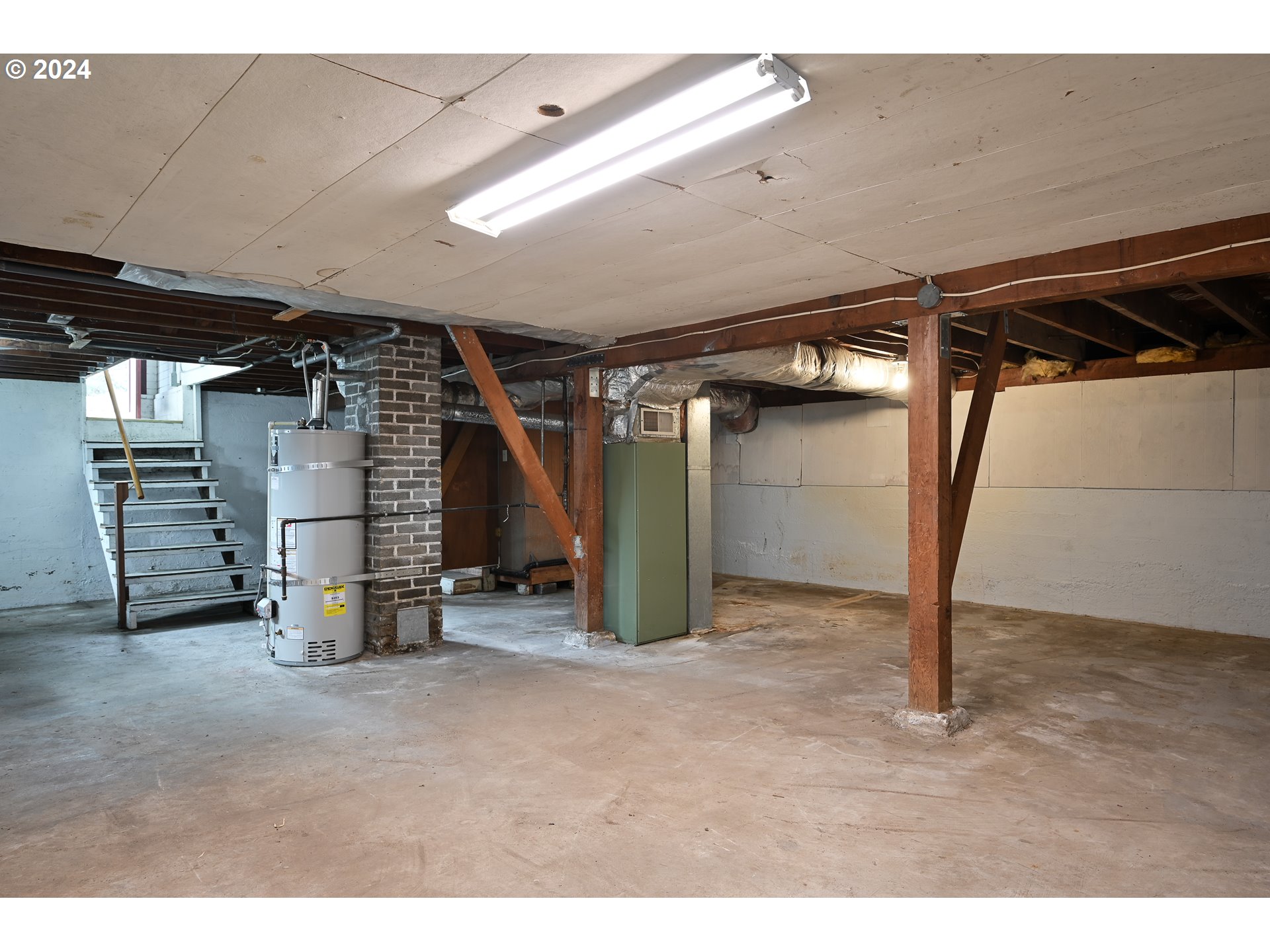5405 Southwest Watson Avenue Beaverton, OR 97005 - Photo 15 of 22 Basement