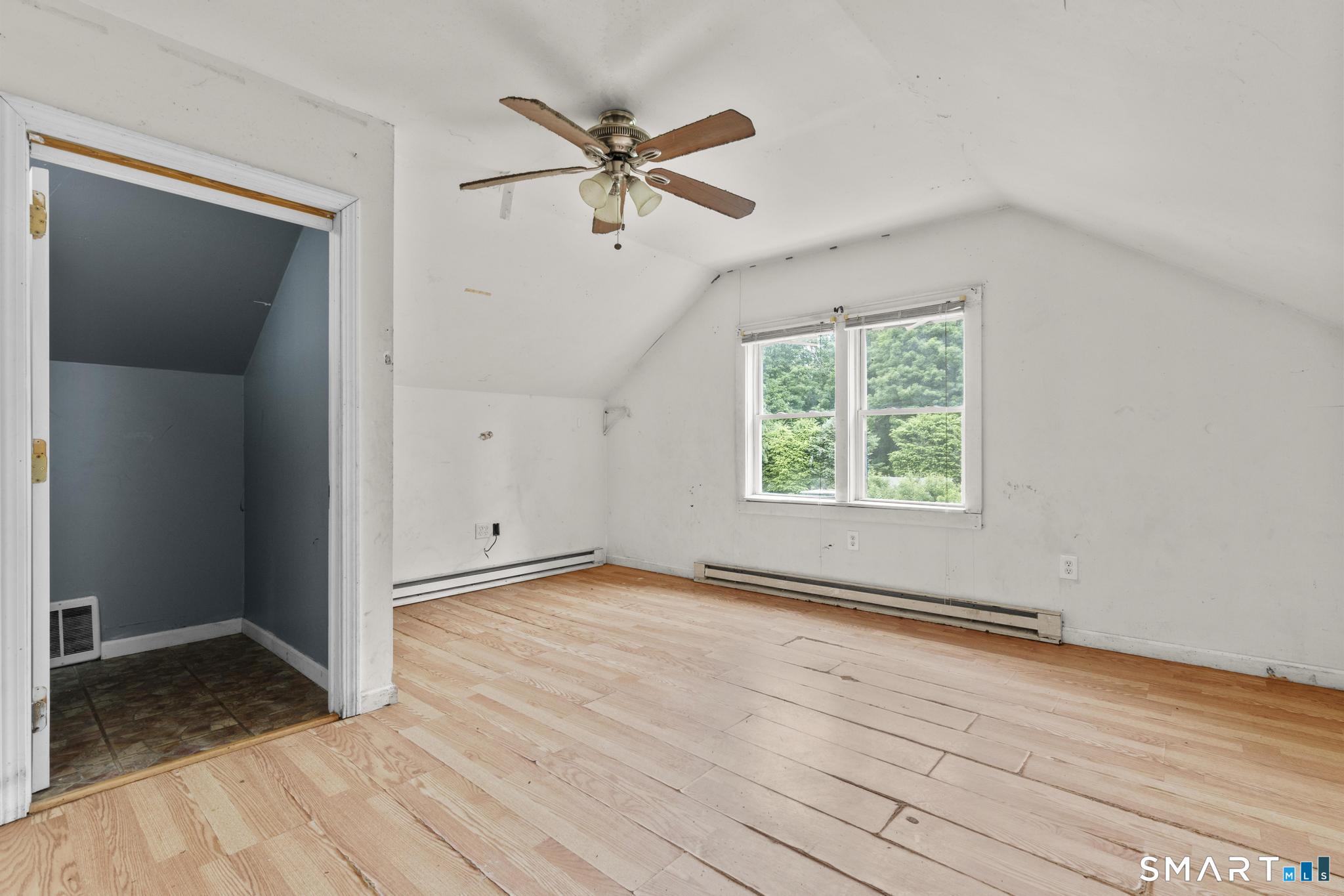 663 White Plains Road Trumbull, CT 06611 - Photo 27 of 32