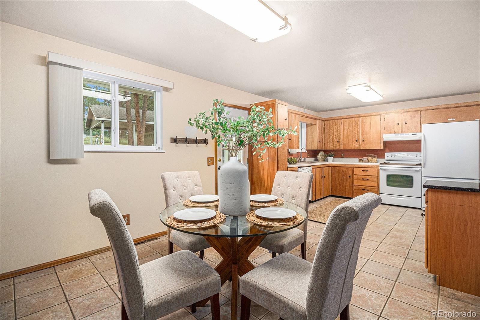 5761 Cliff Road Evergreen, CO 80439 - Photo 8 of 29 Gallery Image 8