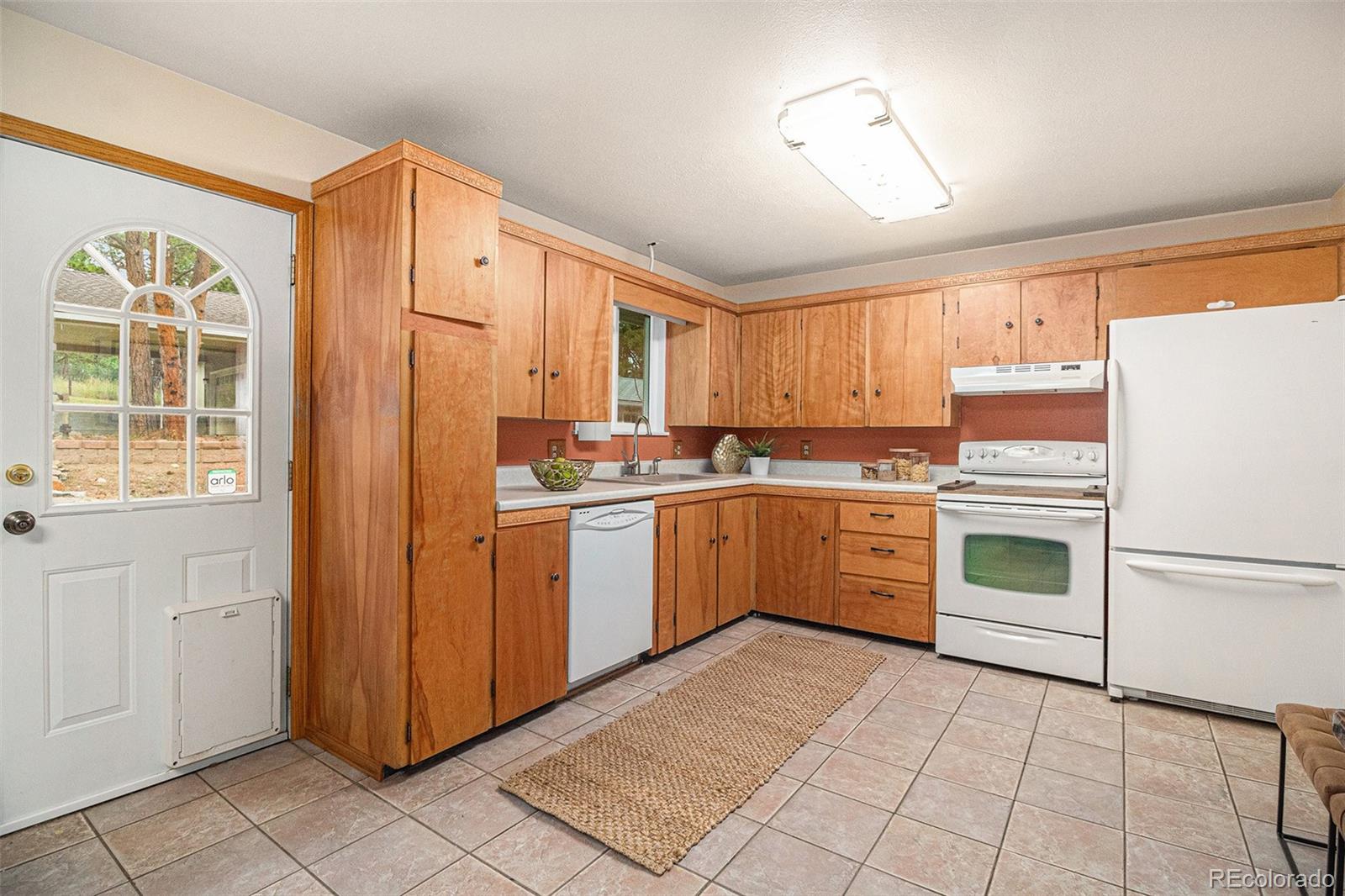 5761 Cliff Road Evergreen, CO 80439 - Photo 10 of 29 Gallery Image 10