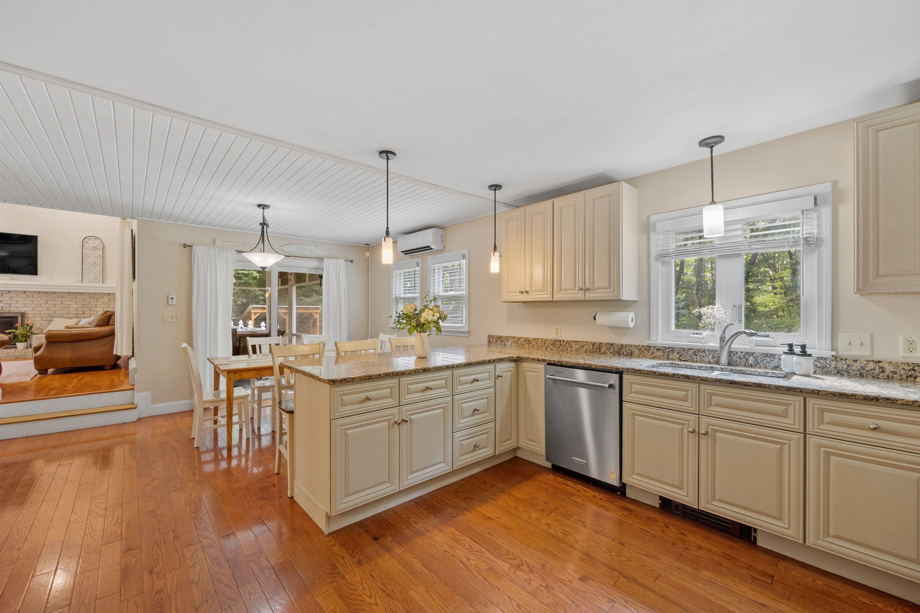 50 Ridgewood Drive Bow, NH 03304 - Photo 38 of 40 Gallery Image 38