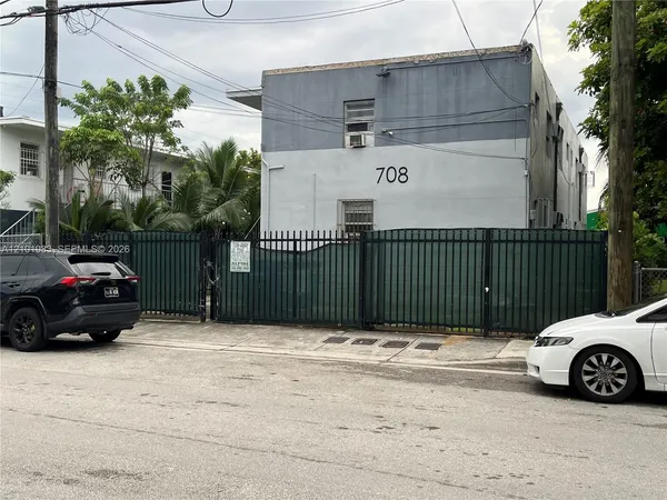 $1,500 | 708 Northwest 4th Avenue, Unit 5, Miami, FL 33136
