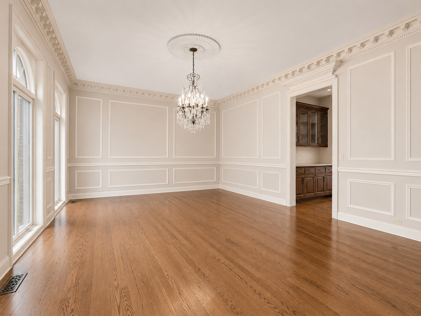 25W471 Plamondon Road Wheaton, IL 60189 - Photo 19 of 121 Gallery Image 19