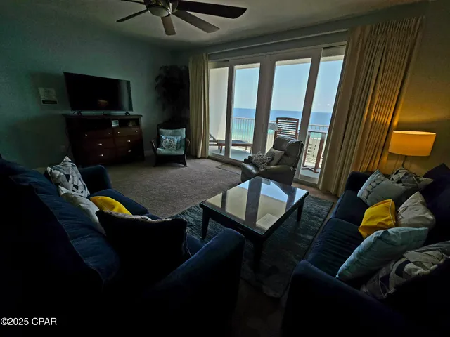 $2,000 | 9860 South Thomas Drive, Unit 1815, Panama City Beach, FL 32408