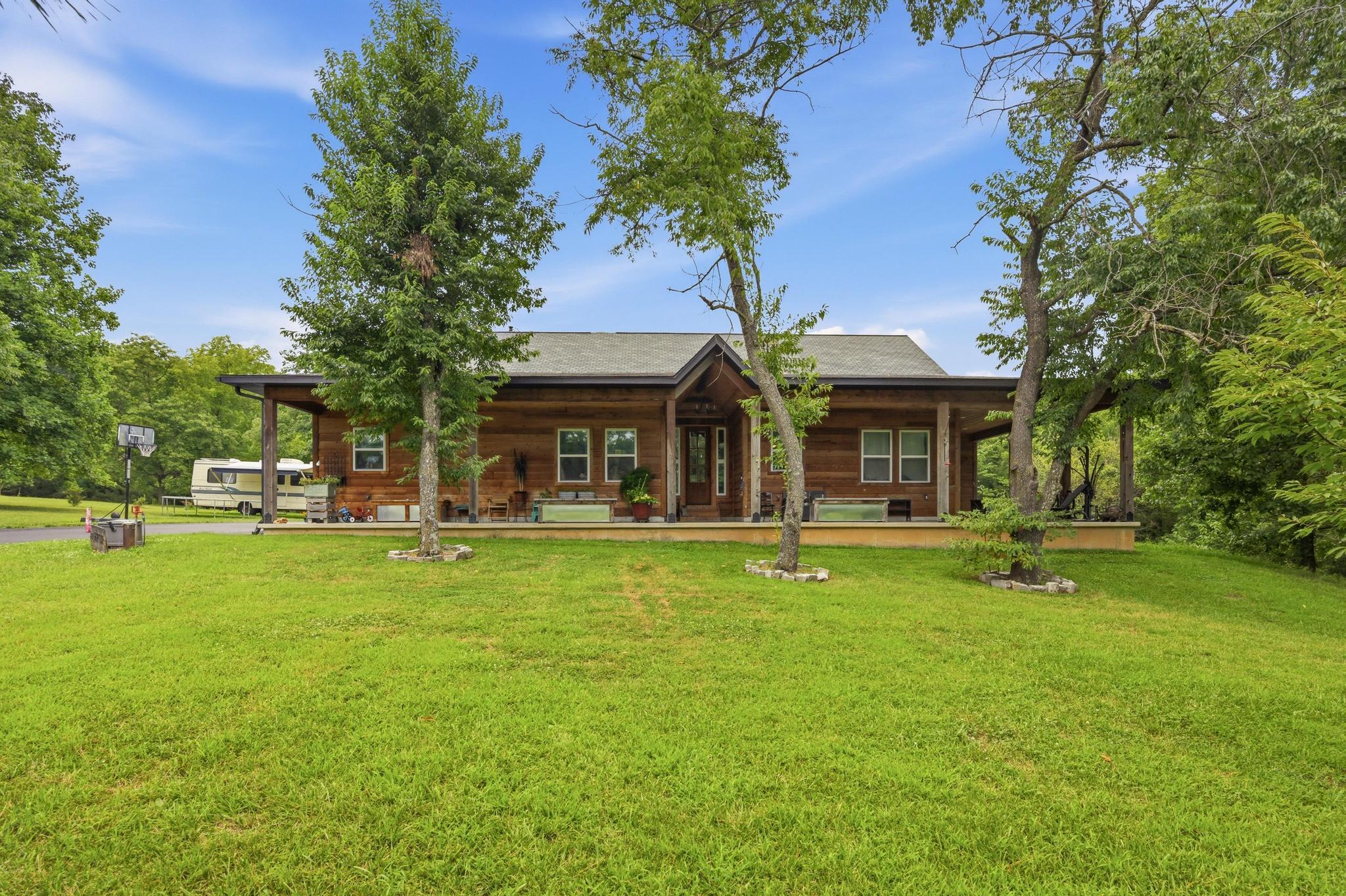 9689 Geranium Road Carthage, MO 64836 - Photo 2 of 77 002