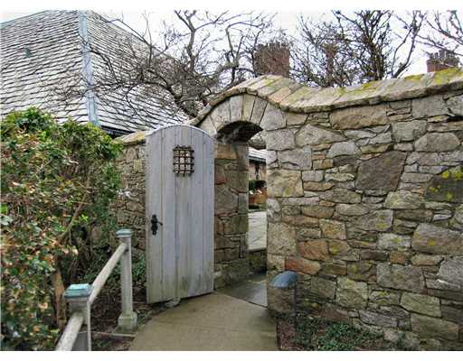 61 Ledge Road, Unit D Newport, RI 02840 - Photo 3 of 16 Exterior Front. ENTRY GATE FROM PARKING AREA