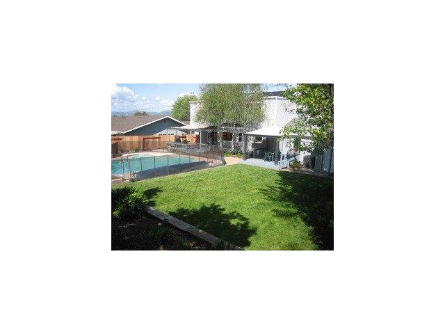 8735 Learnard Way Gilroy, CA 95020 - Photo 2 of 9 Gallery Image 2