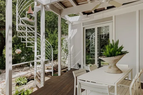 $1,649,000 | 5003 Lucas Lane, Austin, TX 78731