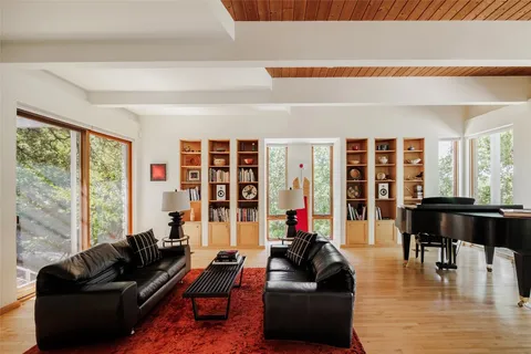 $1,649,000 | 5003 Lucas Lane, Austin, TX 78731