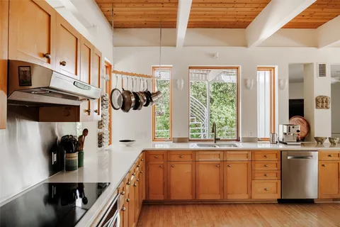 $1,649,000 | 5003 Lucas Lane, Austin, TX 78731