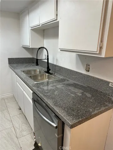 $225,000 | 2455 West Acacia Avenue, Hemet, CA 92545