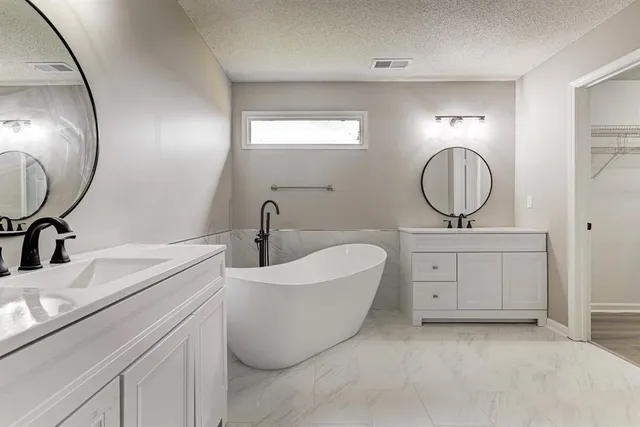 a view of a porch with a backyard