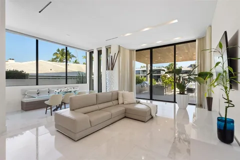 $12,999,999 | 2421 Barcelona Drive, Fort Lauderdale, FL 33301