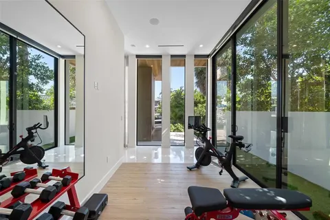 $12,999,999 | 2421 Barcelona Drive, Fort Lauderdale, FL 33301