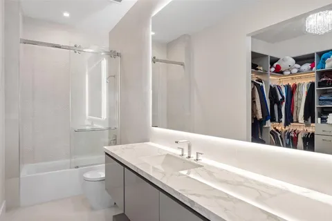 $12,999,999 | 2421 Barcelona Drive, Fort Lauderdale, FL 33301