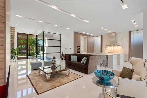 $12,999,999 | 2421 Barcelona Drive, Fort Lauderdale, FL 33301