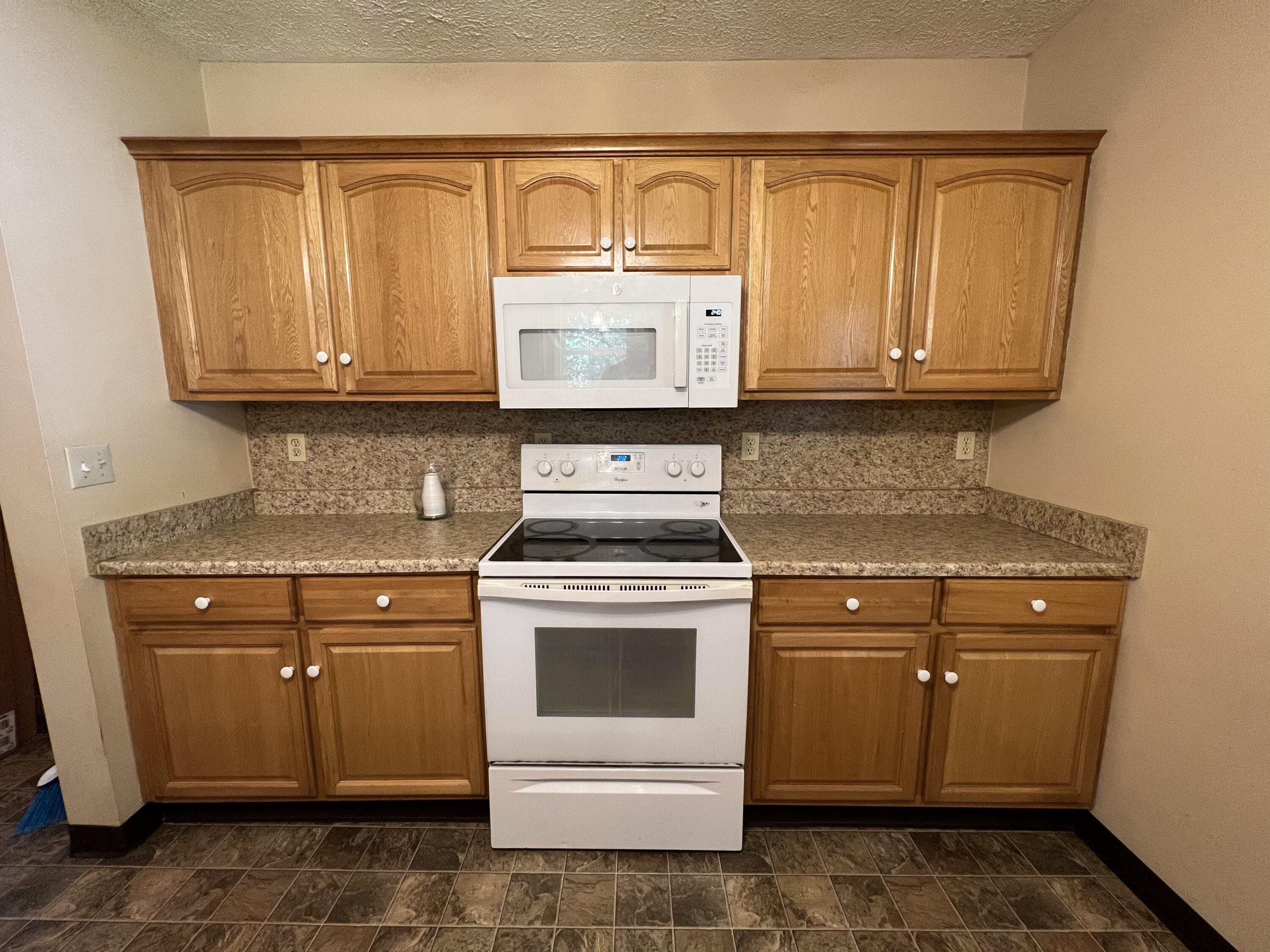 1097 Strunk Ridge Road Whitley City, KY 42653 - Photo 15 of 28 788B35CC-969C-4DAE-BF14-A59114CF7AAD